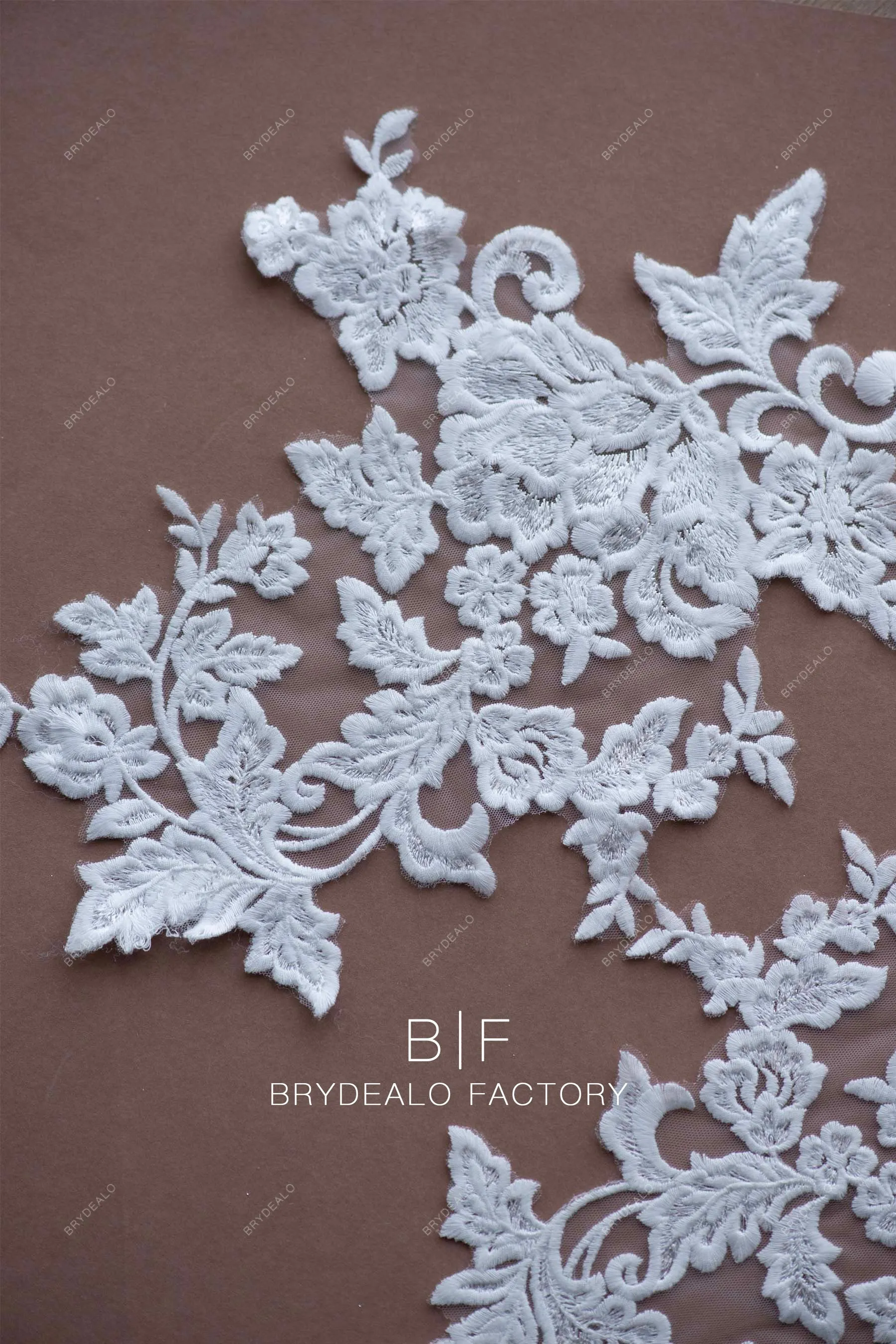 Beautiful Embroidered Flower Lace Appliques Online