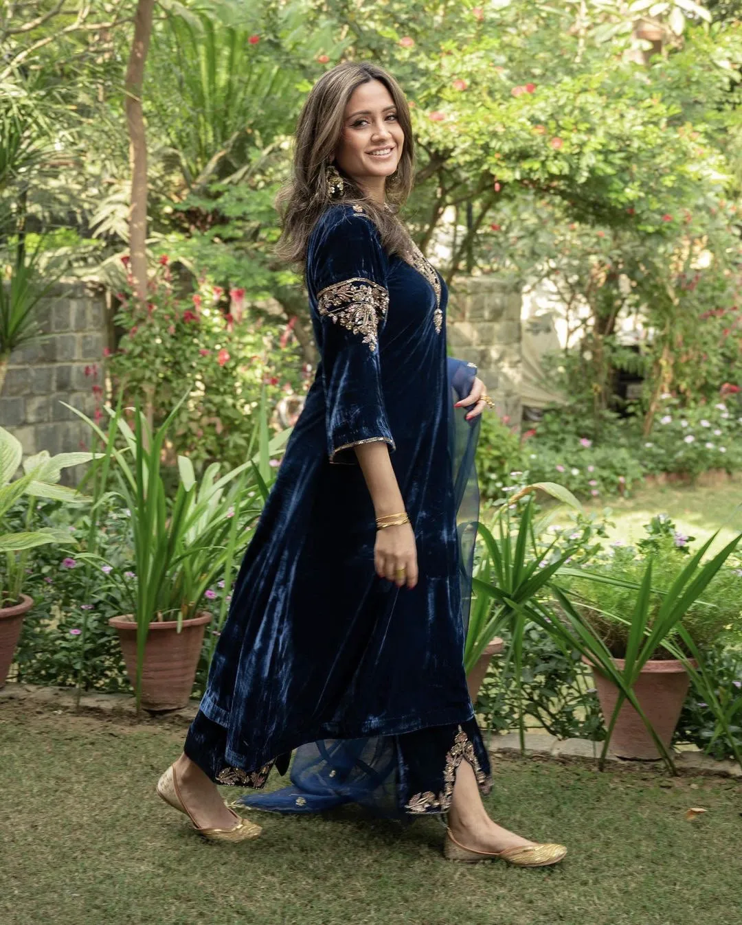 Charming Blue Color Embroidery Sequence Velvet Palazzo Suit