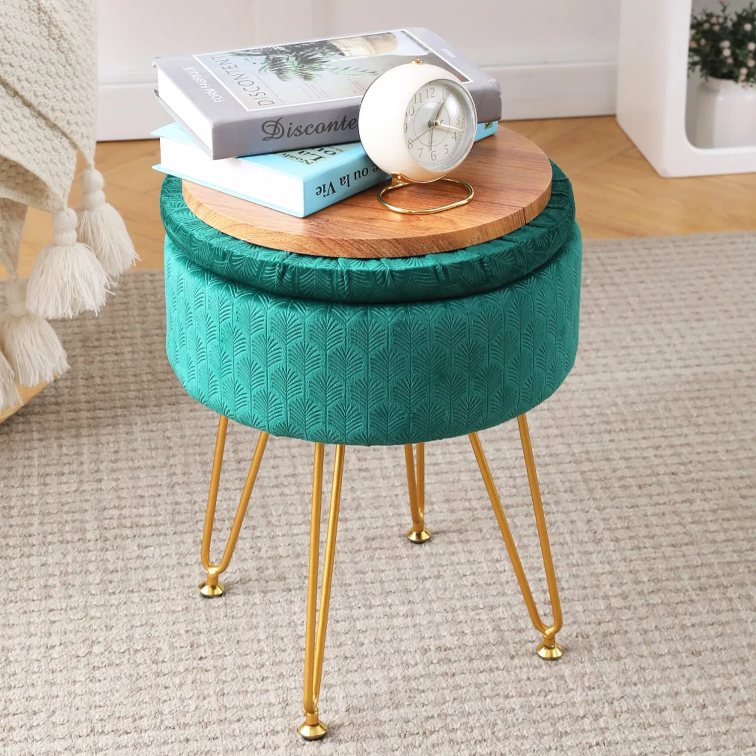 CPINTLTR Velvet Storage Ottoman Round Footrest Stool Multifunctional Upholstered Ottoman Modern Accent Vanity Stools Tray Top Coffee Table Suitable for Living Room Bedroom Entryway Emerald