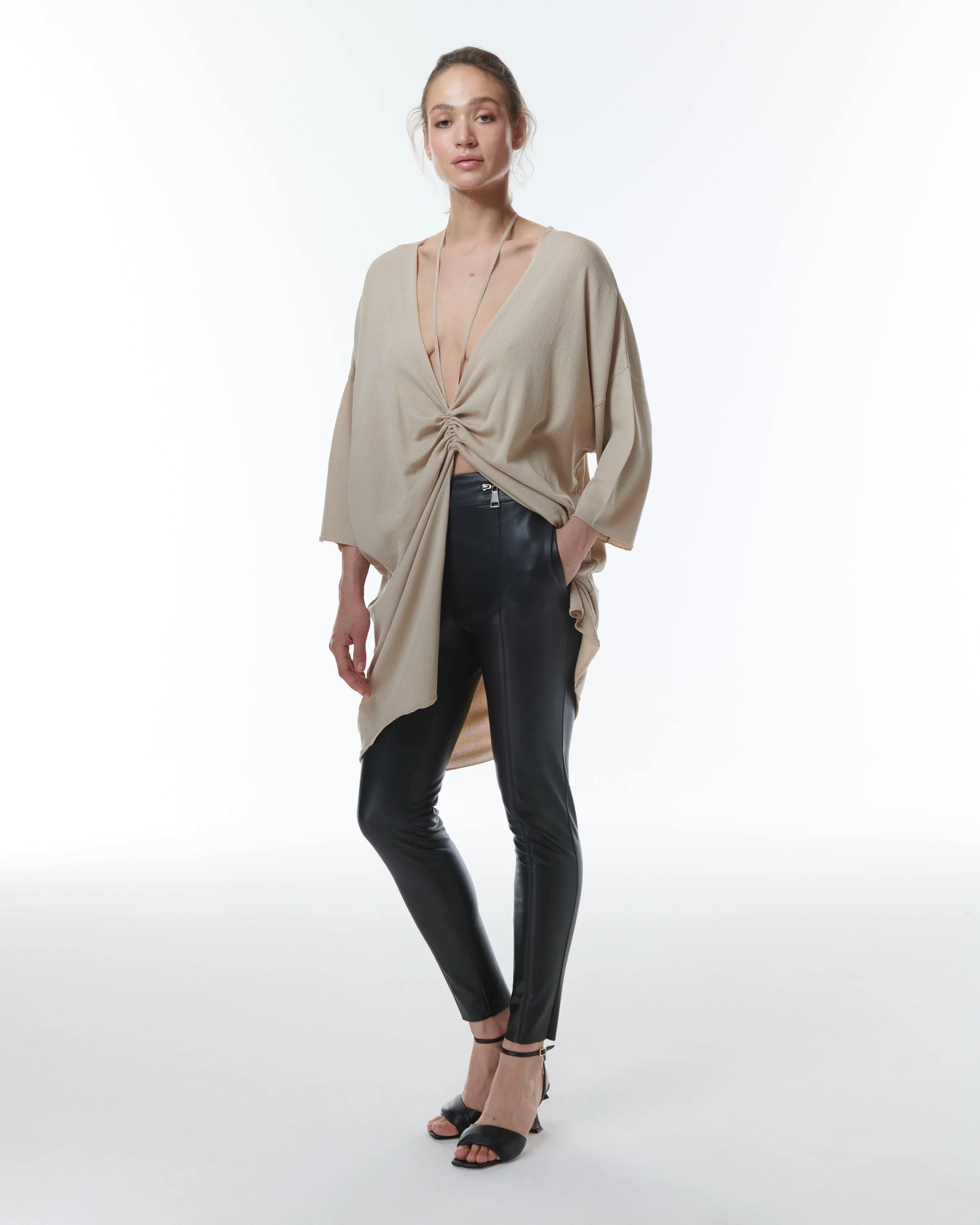 Kallisto Ruched Front Top