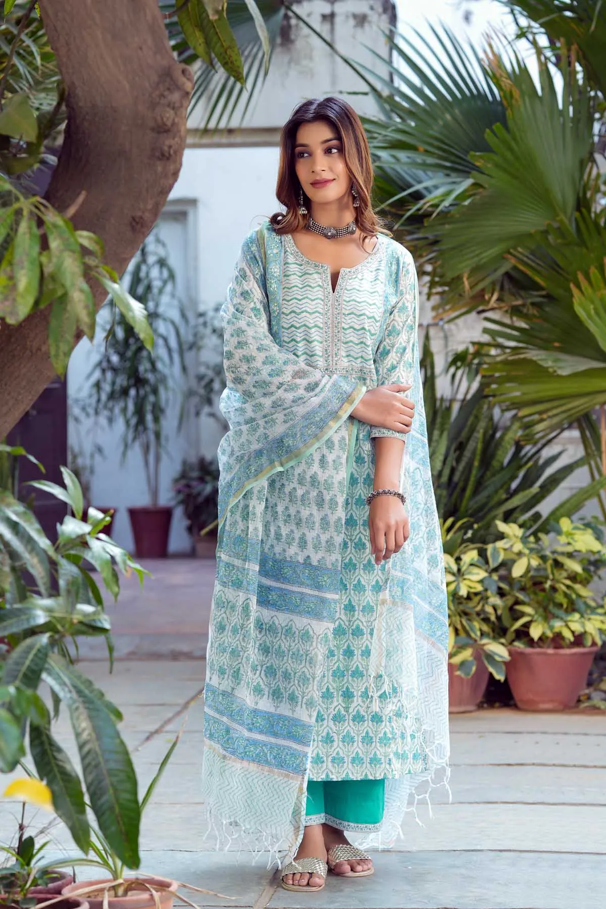 Kurta/Dupatta Set In Astringent Green Color