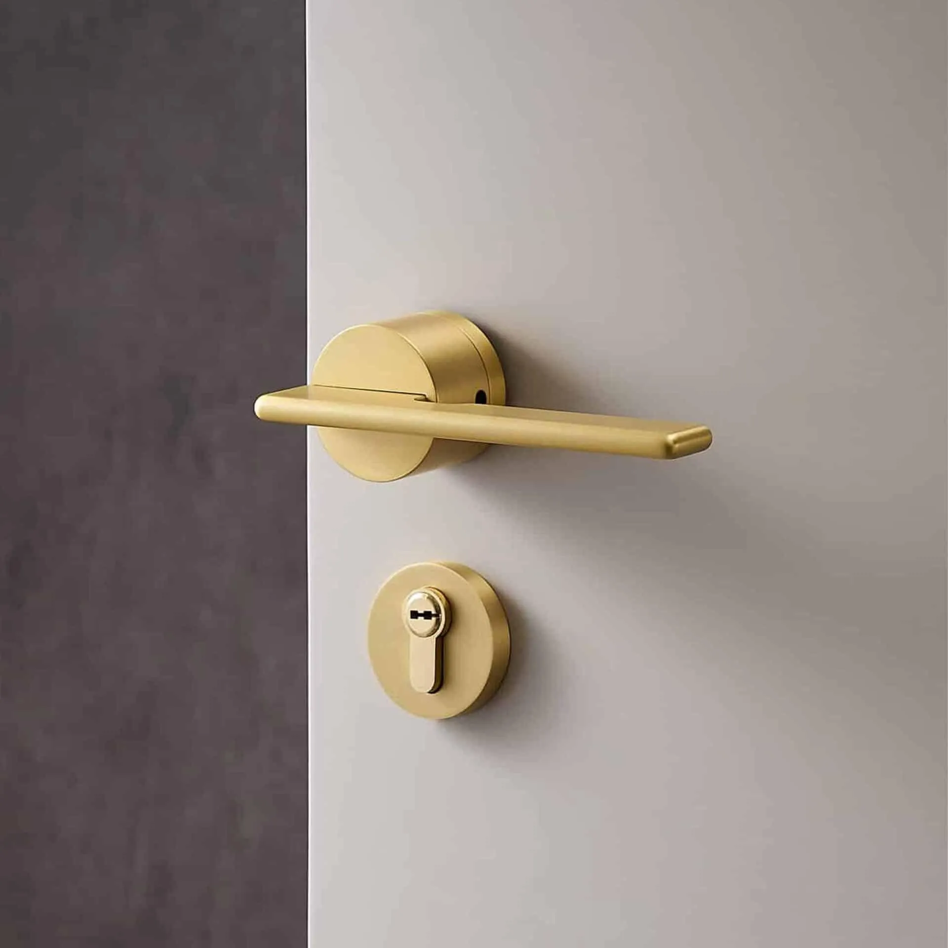 SABANI / Solid Brass Lever Door Handles & Lock Set