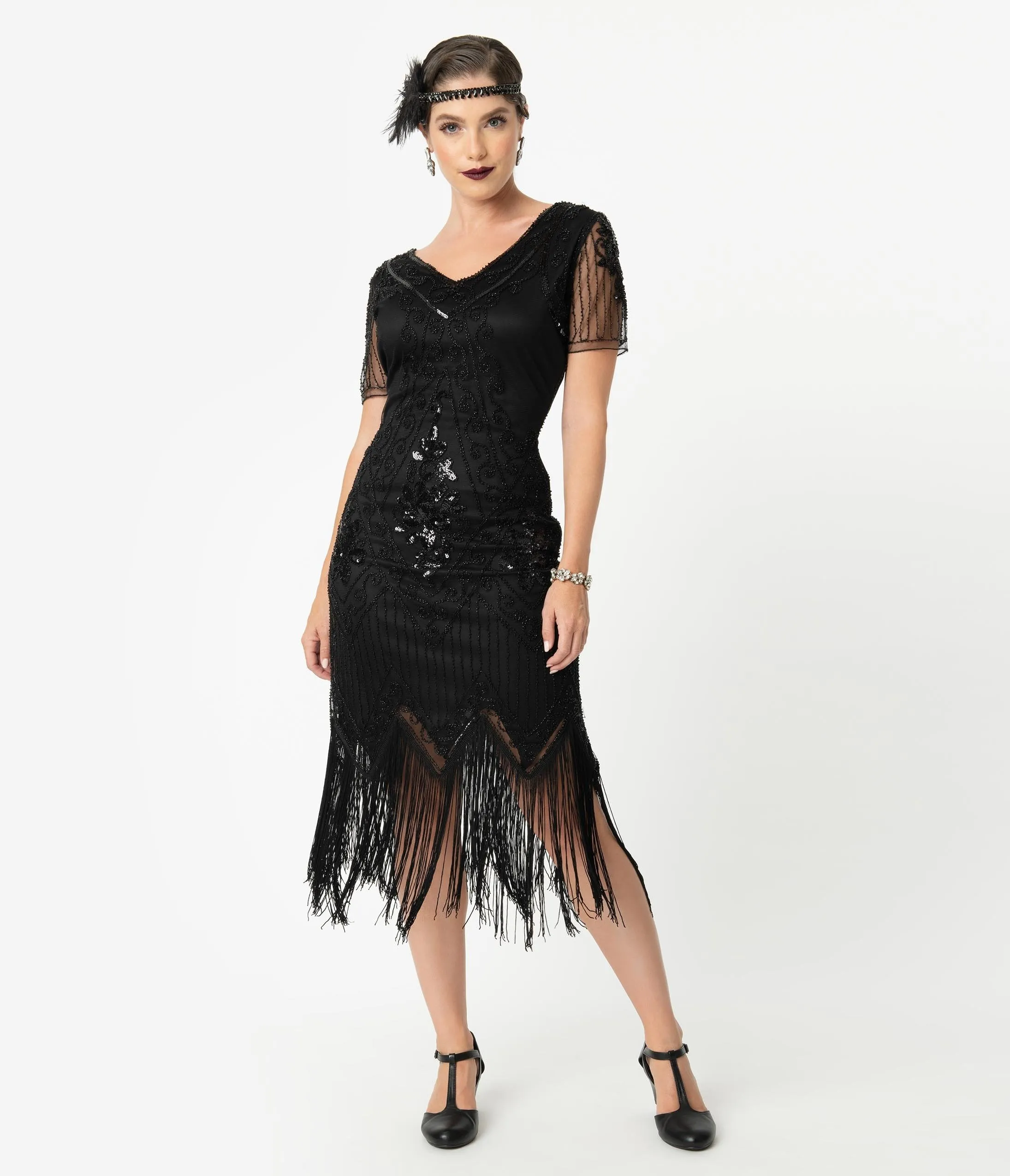 Unique Vintage Black Beaded Short Sleeve Fringe Valentine Cocktail Flapper Dress